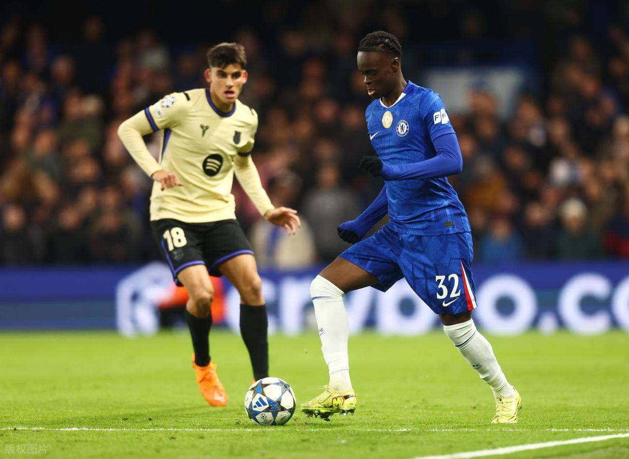 布莱顿主帅复盘备战欧冠切尔西今晨回应争议，现场解说直呼：毕尔巴鄂竞技止住颓势备战欧篮联的简单介绍