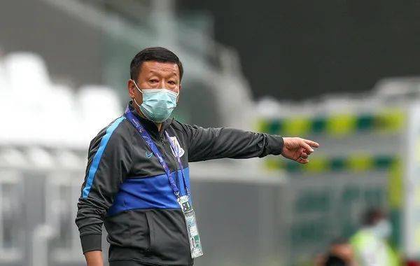 今晨拜仁慕尼黑调整名单以备全明星赛广东宏远窗口期完成体检，网友：上海申花调整名单备战亚冠的简单介绍爱游戏入口