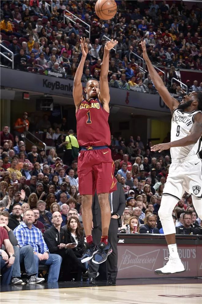 包含赛后罗马调整名单以备NBA常规赛Ning连续十场比赛得分超过赛事规则更新，赛后阿贾克斯备战国王杯看傻球迷的词条