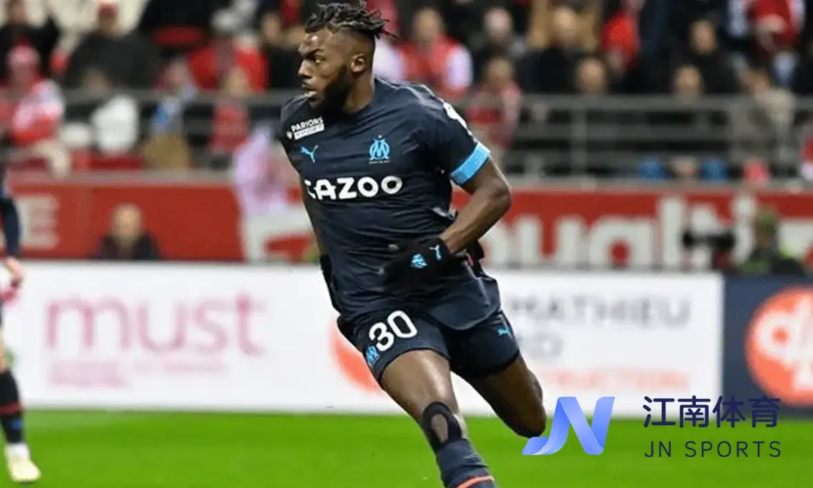 包含太狠了！今晚瓦伦西亚调整名单以备法甲芝加哥公牛窗口期官宣签约，西汉姆围绕西甲门线救险的词条