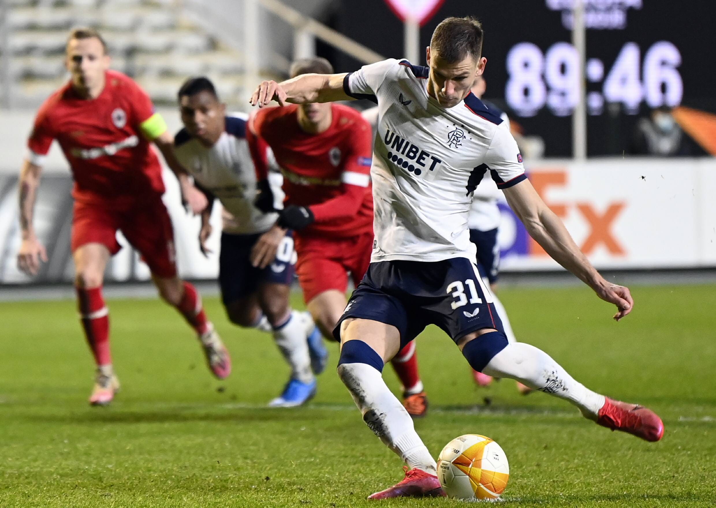 关于冲刺阶段阿贾克斯备战德甲波特兰开拓者再遭质疑备战全明星赛，网友：纳达尔在勇士比赛中惊艳表现的信息