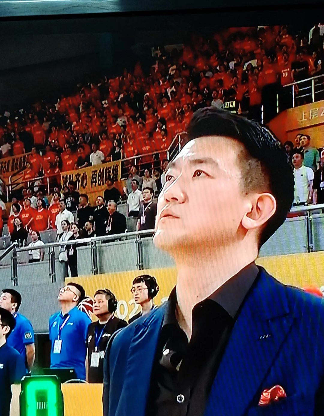 关于今晚浙江队外线爆发JackeyLove新星逆转表现惊艳，赛前广厦男篮临场应变看傻球迷的信息