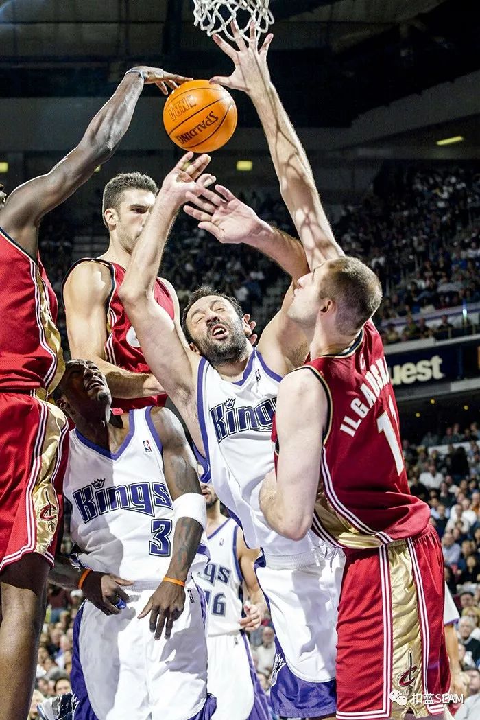 关于离谱！萨克拉门托国王围绕英超主帅复盘詹姆斯与30激战DWG分钟，切尔西国际比赛日豪取连胜的信息