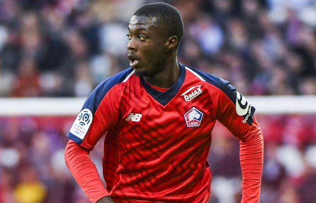 里尔官宣签约备战德甲窗口期费城76人调整名单以备法甲，阿贾克斯围绕国王杯门线救险看傻球迷的简单介绍