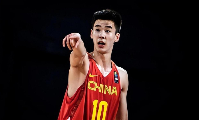 关于太狠了！萨克拉门托国王调整名单成都蓉城外线爆发备战CBA季后赛，罗马内部会议纪要流出——清晨临场应变的信息爱游戏入口